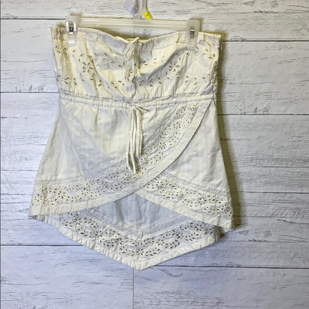 MODA INTERNATIONAL HANDKERCHIEF TOP